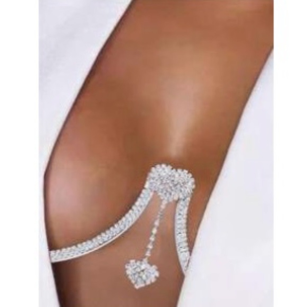 Rhinestone double heart push-up body jewelry